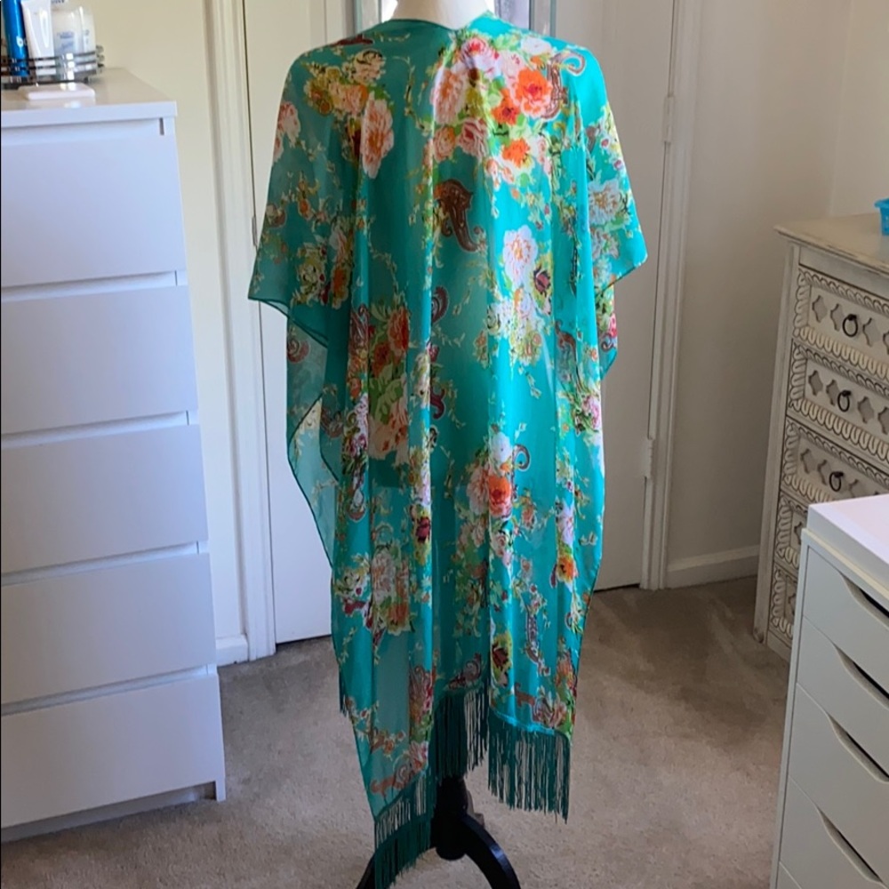 Floral Ruana - Picture 3 of 4